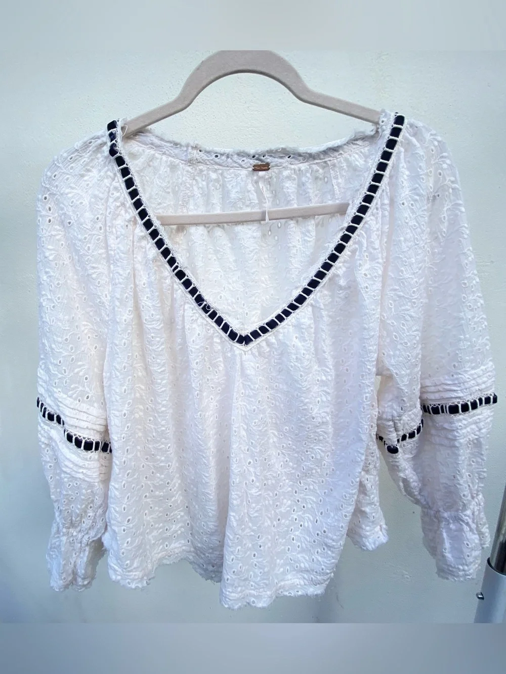 Free People White Eyelet Lace & Navy Blue Velvet Bishop Sleeve Top Size XS